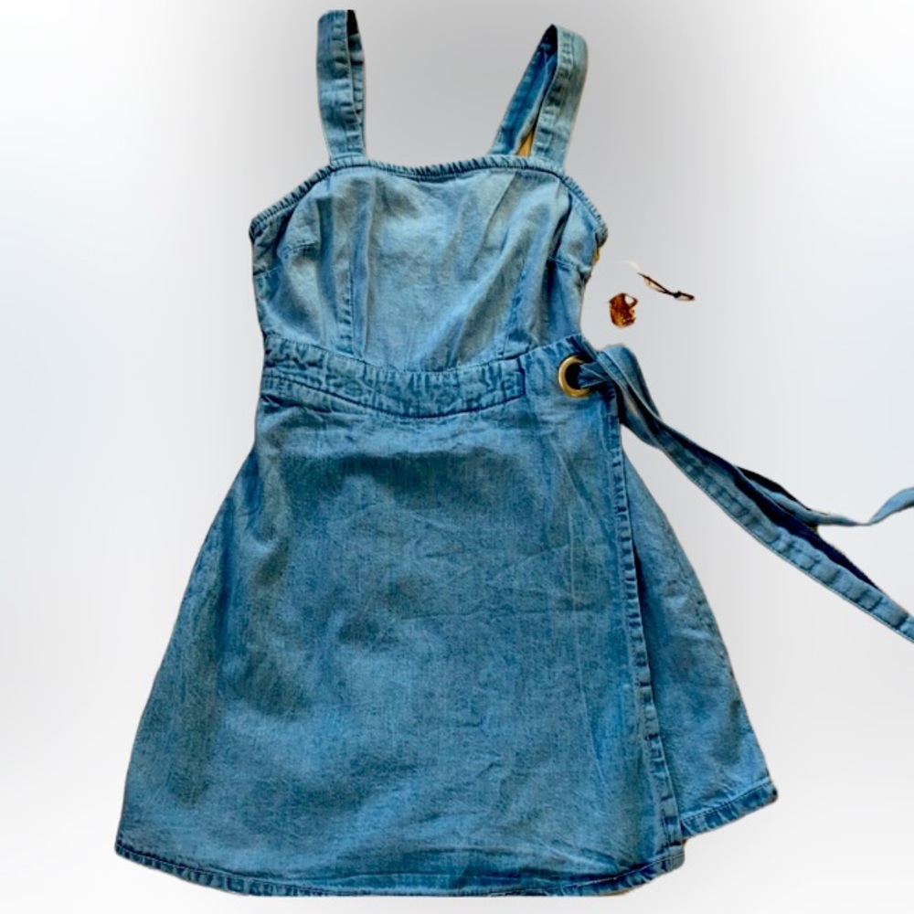 New Sincerely Jules denim romper - Picture 3 of 11
